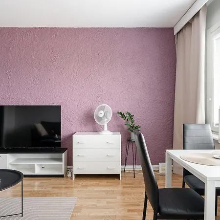 شقة Comfy Downtown Studio At Prime Location Jyväskylä