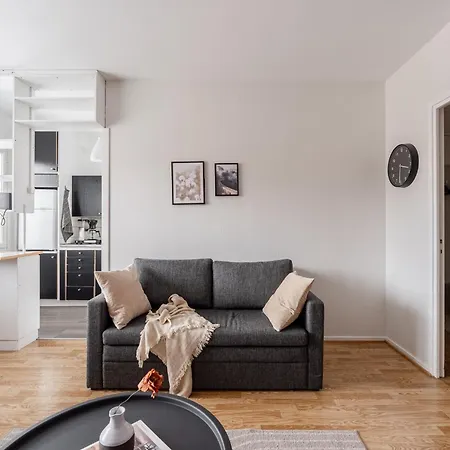 Comfy Downtown At Prime Location Lejlighed