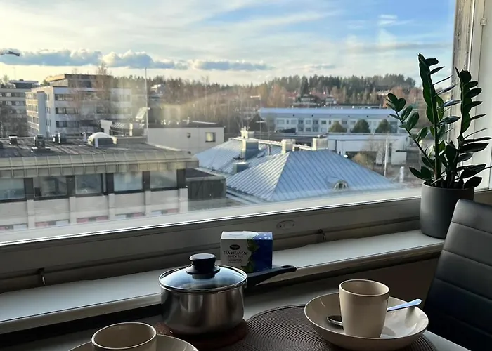 Comfy Downtown At Prime Location